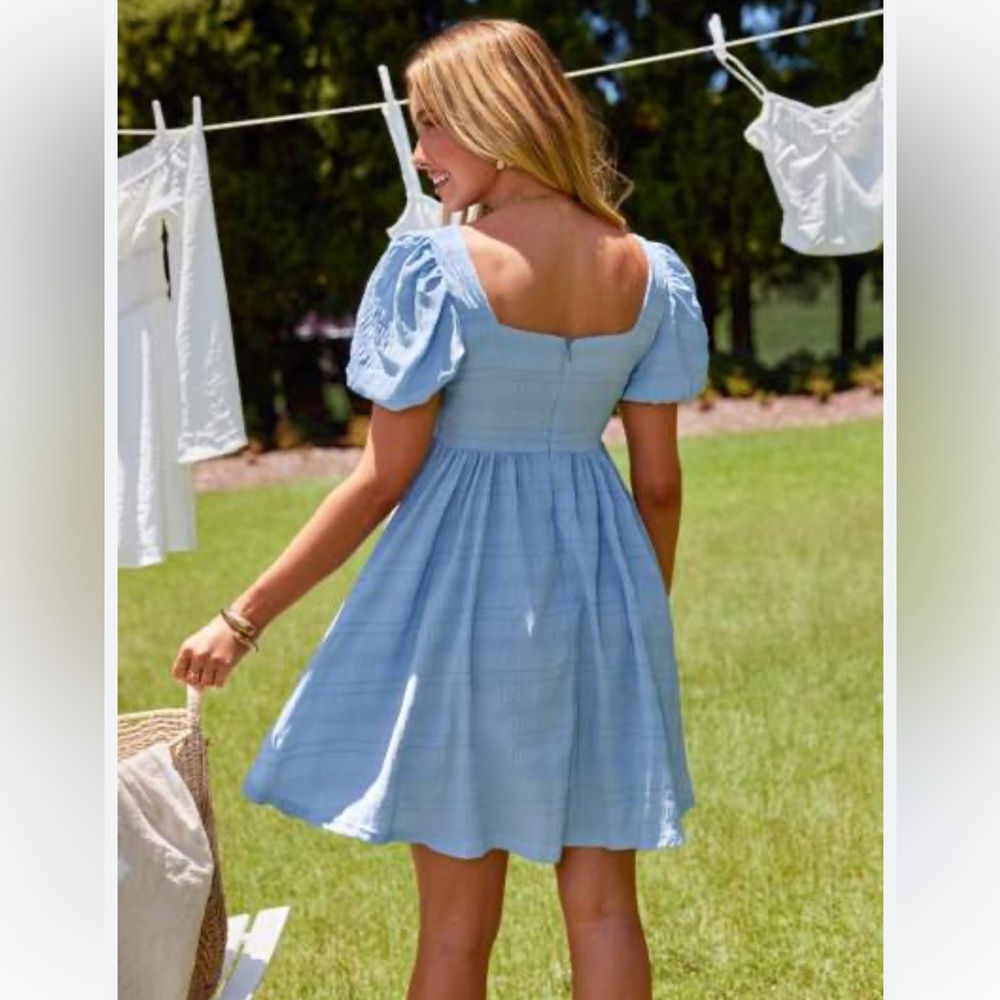 Blue puff sleeve dress
